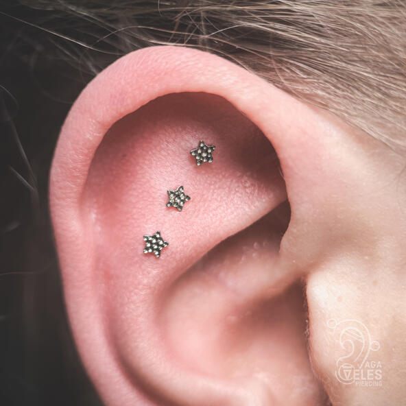 triple flat piercing