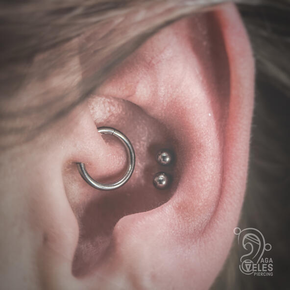 double conch piercing